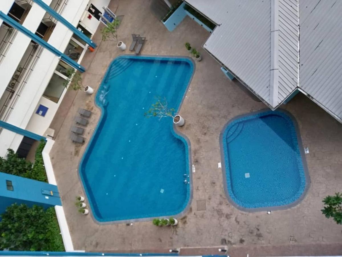 Pantai Puteri Melaka - Seaview 2 Bedroom Tanjung Kling Exterior photo