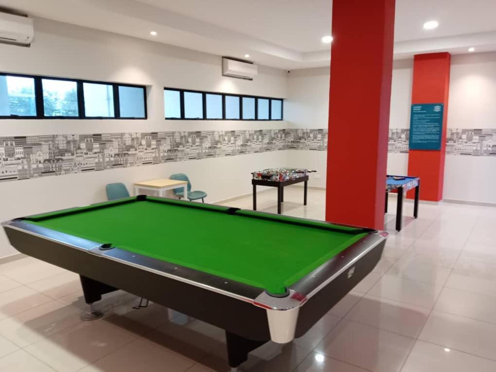 Pantai Puteri Melaka - Seaview 2 Bedroom Tanjung Kling Exterior photo